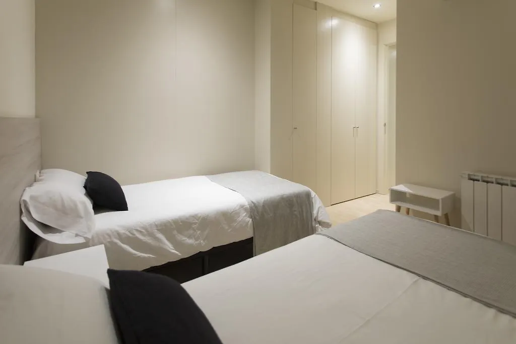Apartament Bravissimo Cort Reial-2A Girona